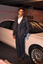 Abhishek Bachchan at FDCI Audi Autumn Collection 2014 on 30th Aug 2013 (160).JPG